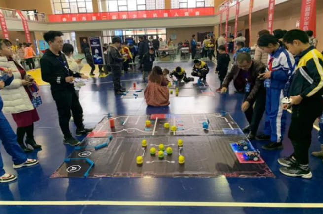 赤峰機器人教育加盟條件是什么？